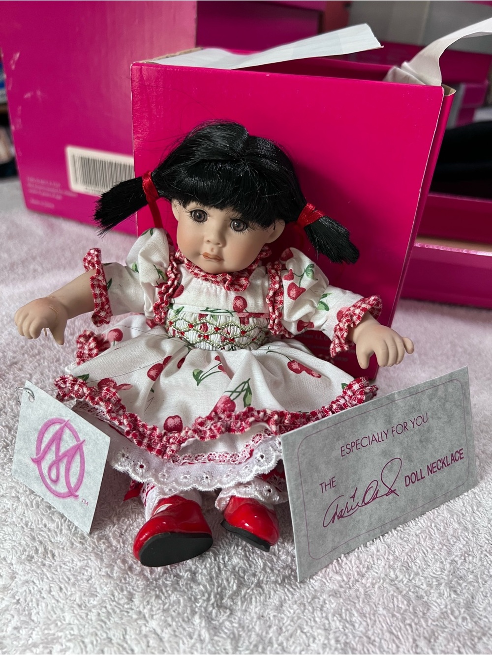 Marie Osmond Sherry Cherry Fruit Cup Tiny Tot Doll 2004 #1345 COA Box